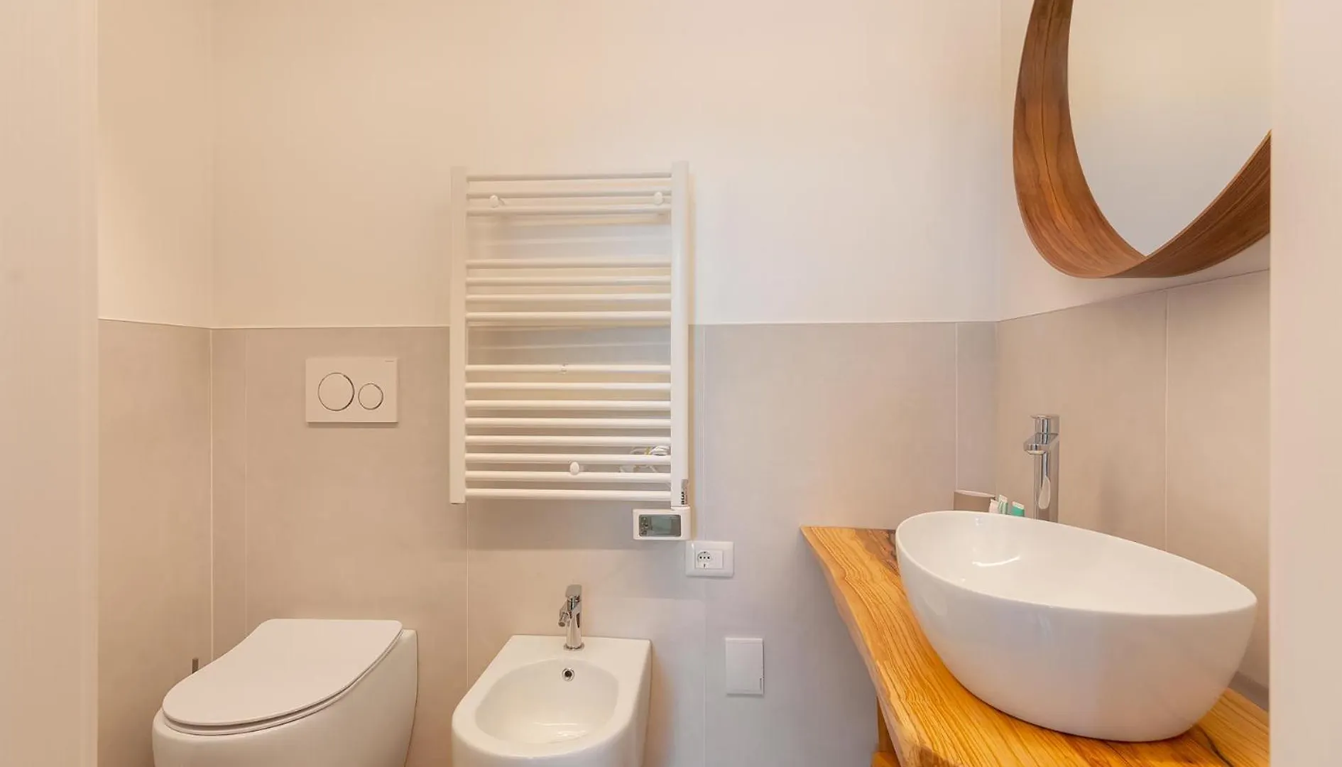 Charming B&B Arcipelago Pila  Pila (Livorno)